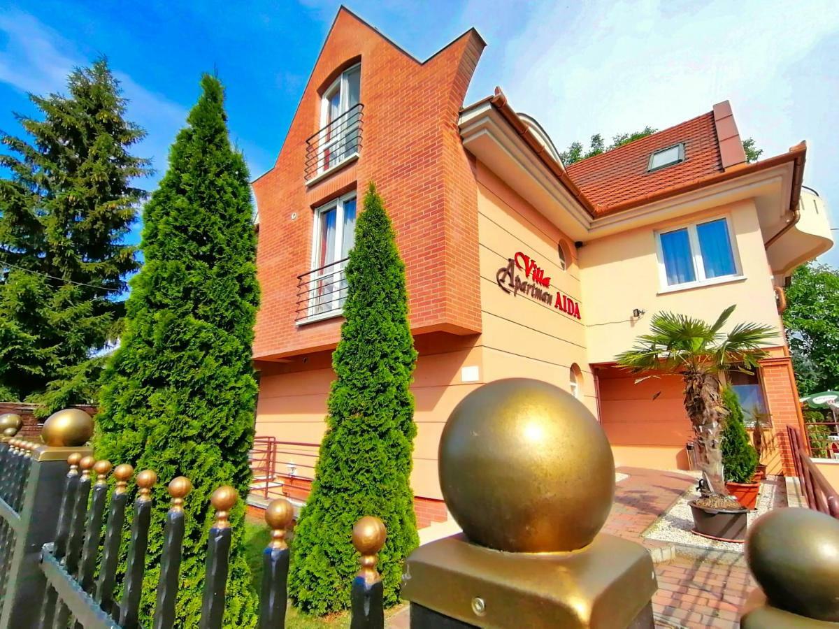 Villa Aida Apartman Hajdúszoboszló Dış mekan fotoğraf