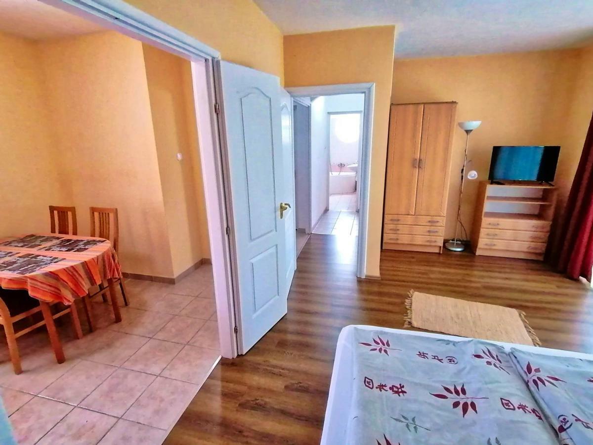 Villa Aida Apartman Hajdúszoboszló Dış mekan fotoğraf
