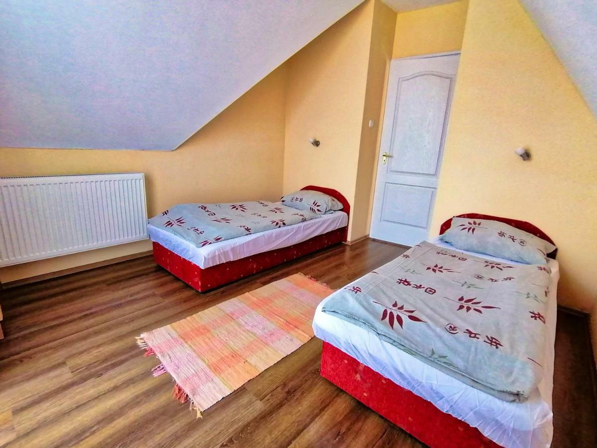 Villa Aida Apartman Hajdúszoboszló Dış mekan fotoğraf