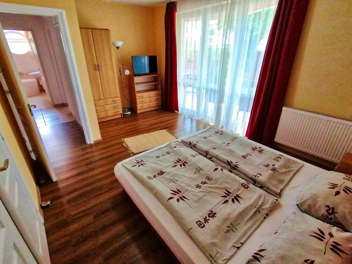 Villa Aida Apartman Hajdúszoboszló Dış mekan fotoğraf