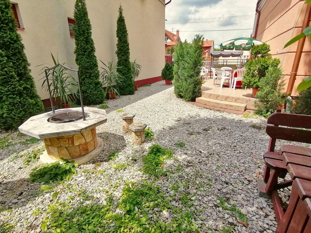 Villa Aida Apartman Hajdúszoboszló Dış mekan fotoğraf
